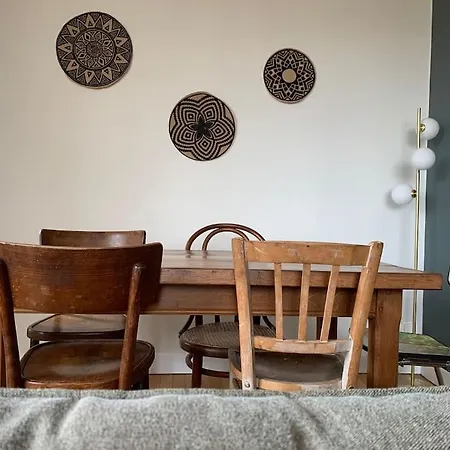 90m2 Lumineux, Centre, Vue Eglise Penchee Caen